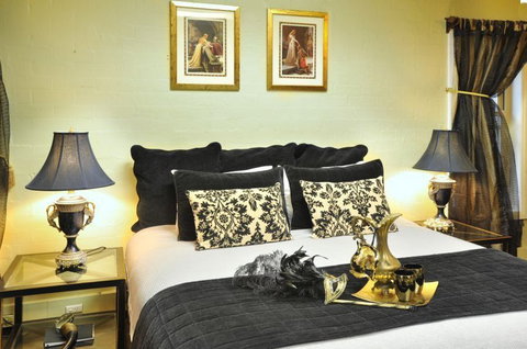 Adeline Bed & Breakfast - Surfers Gold Coast 15