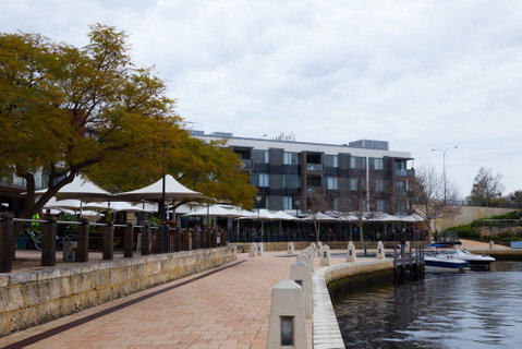 Regal Apartments - Surfers Gold Coast 17