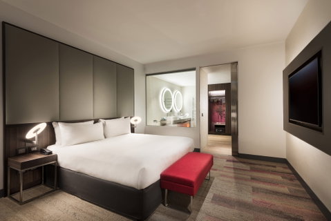 Aloft Perth - Surfers Gold Coast 10