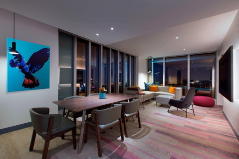 Aloft Perth - Surfers Gold Coast 11
