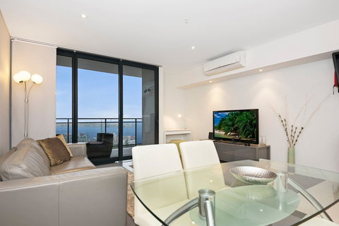 Astra Apartments Perth - Surfers Gold Coast 0