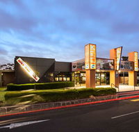 Nightcap at Keysborough Hotel - Surfers Gold Coast