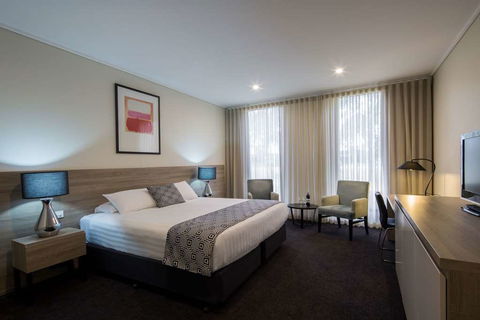 Dingley International Hotel - Surfers Gold Coast 5