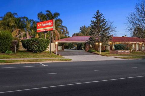 Econo Lodge Border Gateway Wodonga - Surfers Gold Coast 0