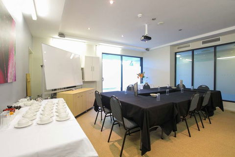 Caloundra Central Apartment Hotel - Surfers Gold Coast 11