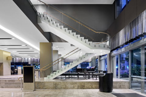 Fraser Suites Perth - Surfers Gold Coast 5