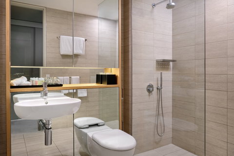 Fraser Suites Perth - Surfers Gold Coast 7