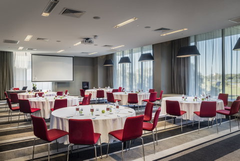 Fraser Suites Perth - Surfers Gold Coast 9