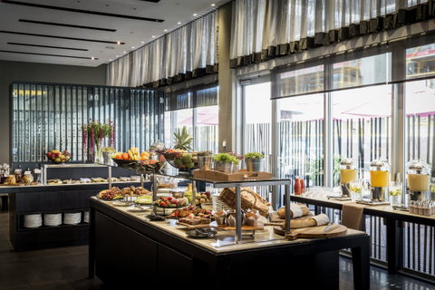 Fraser Suites Perth - Surfers Gold Coast 13