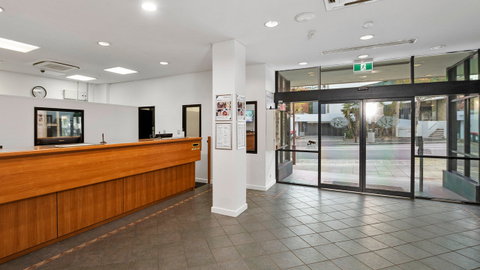 Metro Hotel Perth City - Surfers Gold Coast 2