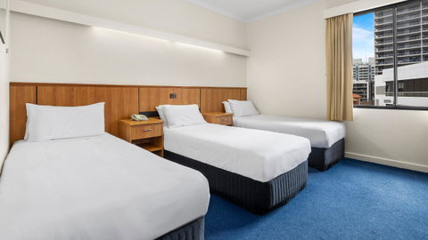 Metro Hotel Perth City - Surfers Gold Coast 15