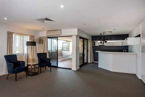 Mantra on Hay - Surfers Gold Coast 10