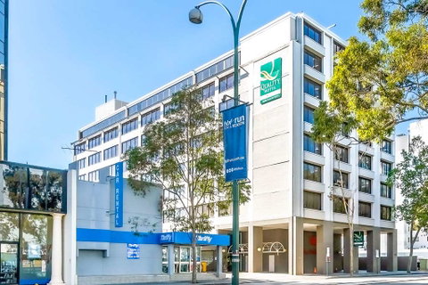 Quality Hotel Ambassador Perth - Surfers Gold Coast 0
