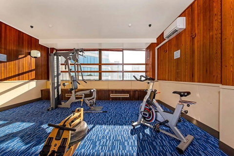 Quality Hotel Ambassador Perth - Surfers Gold Coast 12