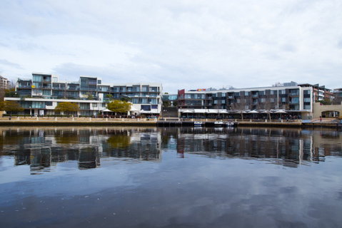 Regal Apartments - Surfers Gold Coast 14