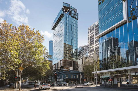 Vibe Hotel Melbourne - Surfers Gold Coast 0