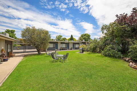 Hamilton Lakeside Motel - Surfers Gold Coast 1