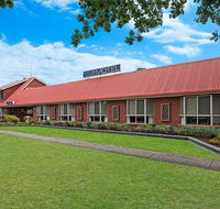 AAt 28 Goldsmith Motel - Surfers Gold Coast