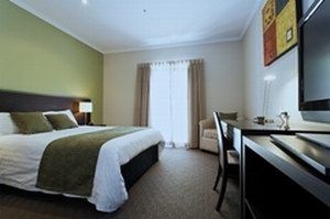 Frome Apartments - Surfers Gold Coast 2