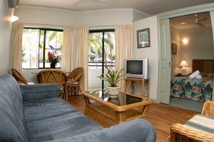 Half Moon Bay Resort - Surfers Gold Coast 1