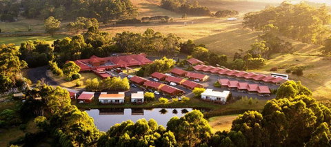 Tall Timbers - Surfers Gold Coast 0