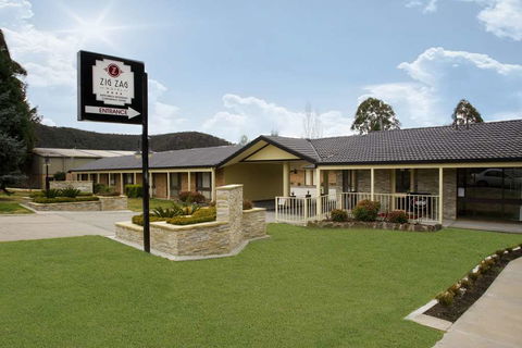 Zig Zag Motel - Surfers Gold Coast 1