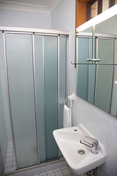 Zig Zag Motel - Surfers Gold Coast 6