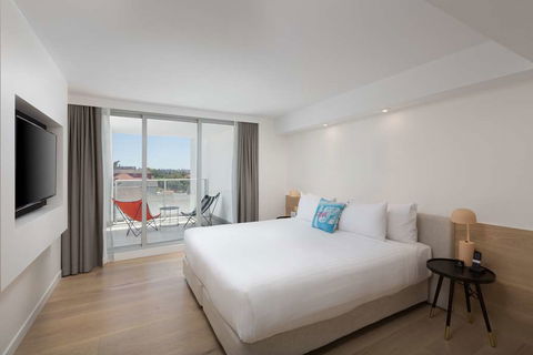 QT Bondi - Surfers Gold Coast 10