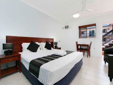 Cairns City Palms - Surfers Gold Coast 9