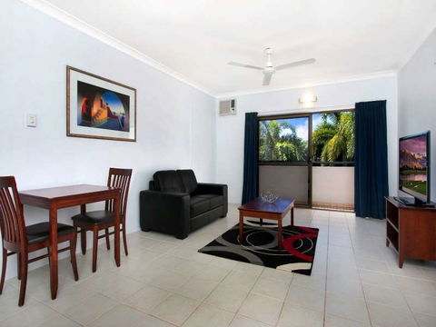 Cairns City Palms - Surfers Gold Coast 14
