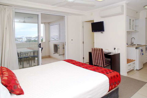 Cairns Central Plaza Apartment - Surfers Gold Coast 9