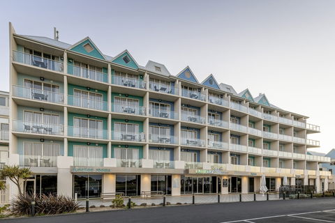 Lady Bay Resort - Surfers Gold Coast 0