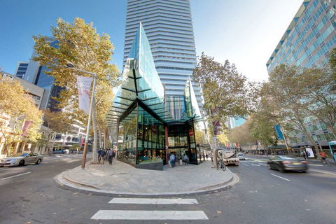 Vibe Hotel North Sydney - Surfers Gold Coast 0
