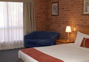 Akuna Motor Inn - Surfers Gold Coast 0