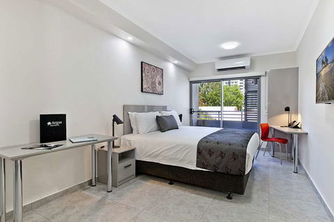 Argus Hotel Darwin - Surfers Gold Coast 1