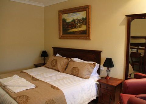The Overlander Homestead - Surfers Gold Coast 1