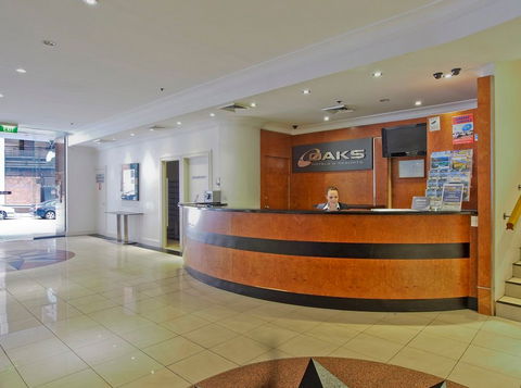 Oaks On Castlereagh - Surfers Gold Coast 1