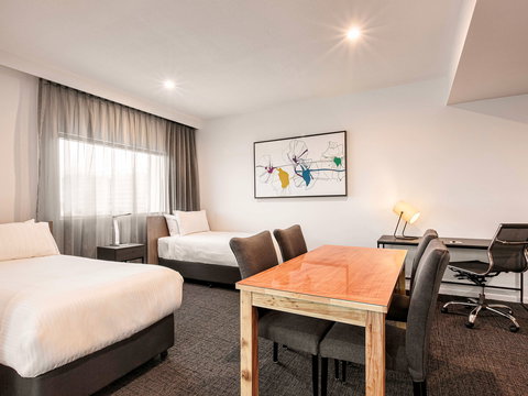 Mercure Sunshine Coast Kawana Waters - Surfers Gold Coast 10