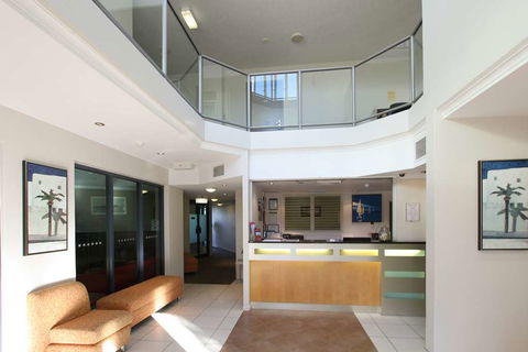 Caloundra Central Apartment Hotel - Surfers Gold Coast 2