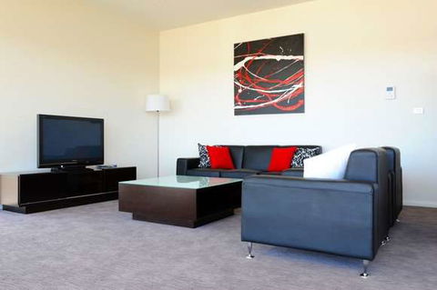 York Cove - Surfers Gold Coast 9