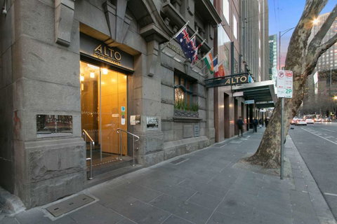 Alto Hotel on Bourke - Surfers Gold Coast 0