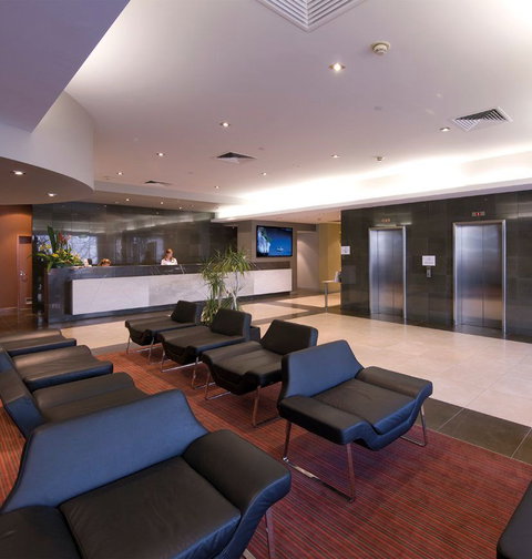 Atlantis Hotel - Surfers Gold Coast 1
