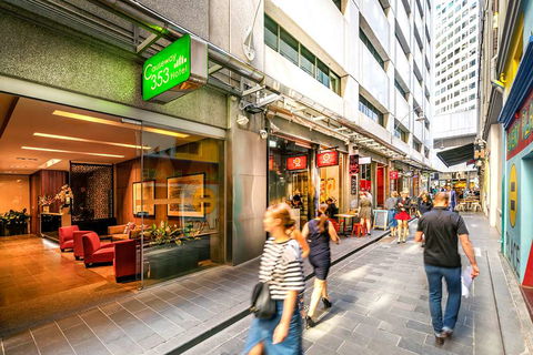 Causeway 353 Hotel - Surfers Gold Coast 0