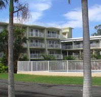 Cabarita Lake Apartments - Surfers Gold Coast