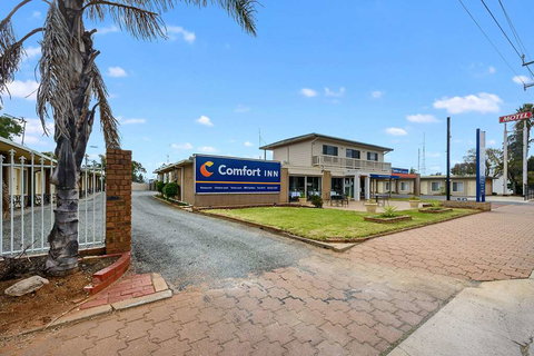 Comfort Inn Flinders on Main - Surfers Gold Coast 0