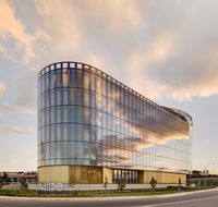 Vibe Hotel Canberra - Surfers Gold Coast