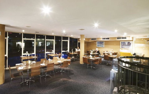 Ibis Styles Canberra - Surfers Gold Coast 31