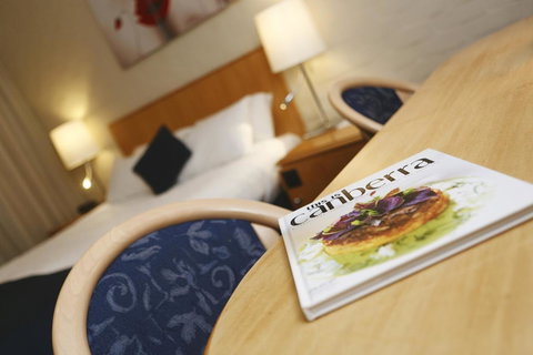 Ibis Styles Canberra - Surfers Gold Coast 10