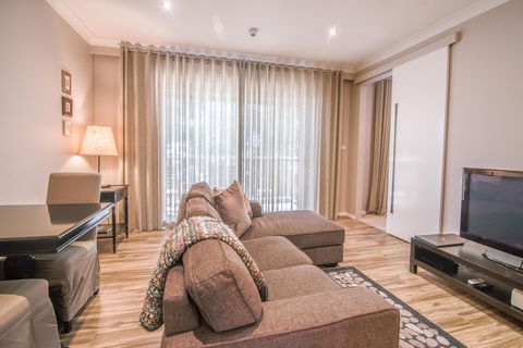 De Russie Boutique Hotel - Surfers Gold Coast 17