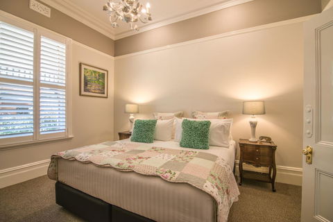 De Russie Boutique Hotel - Surfers Gold Coast 4